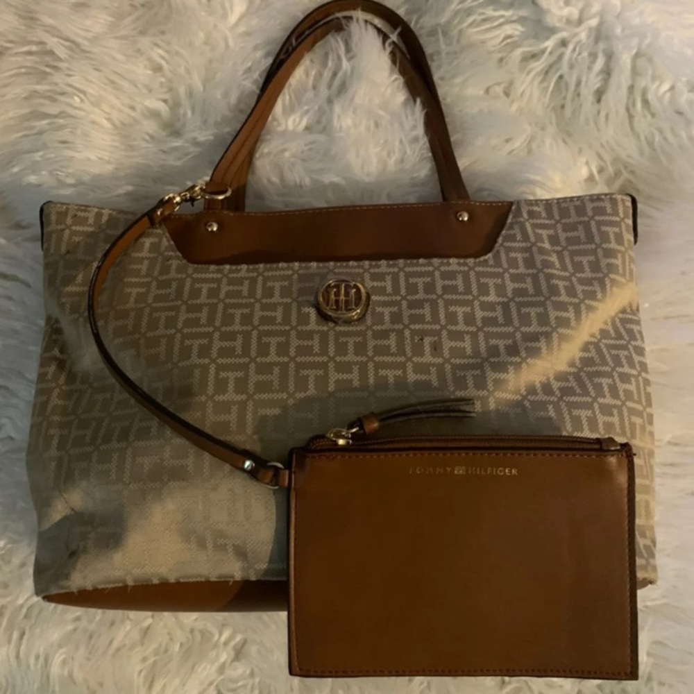 Tommy Hilfiger Purse